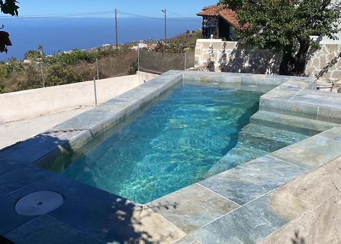 Σπίτι διακοπών Casa Irma, Great Sea And Mountains Views, Rural House Costa Adeje (Tenerife)